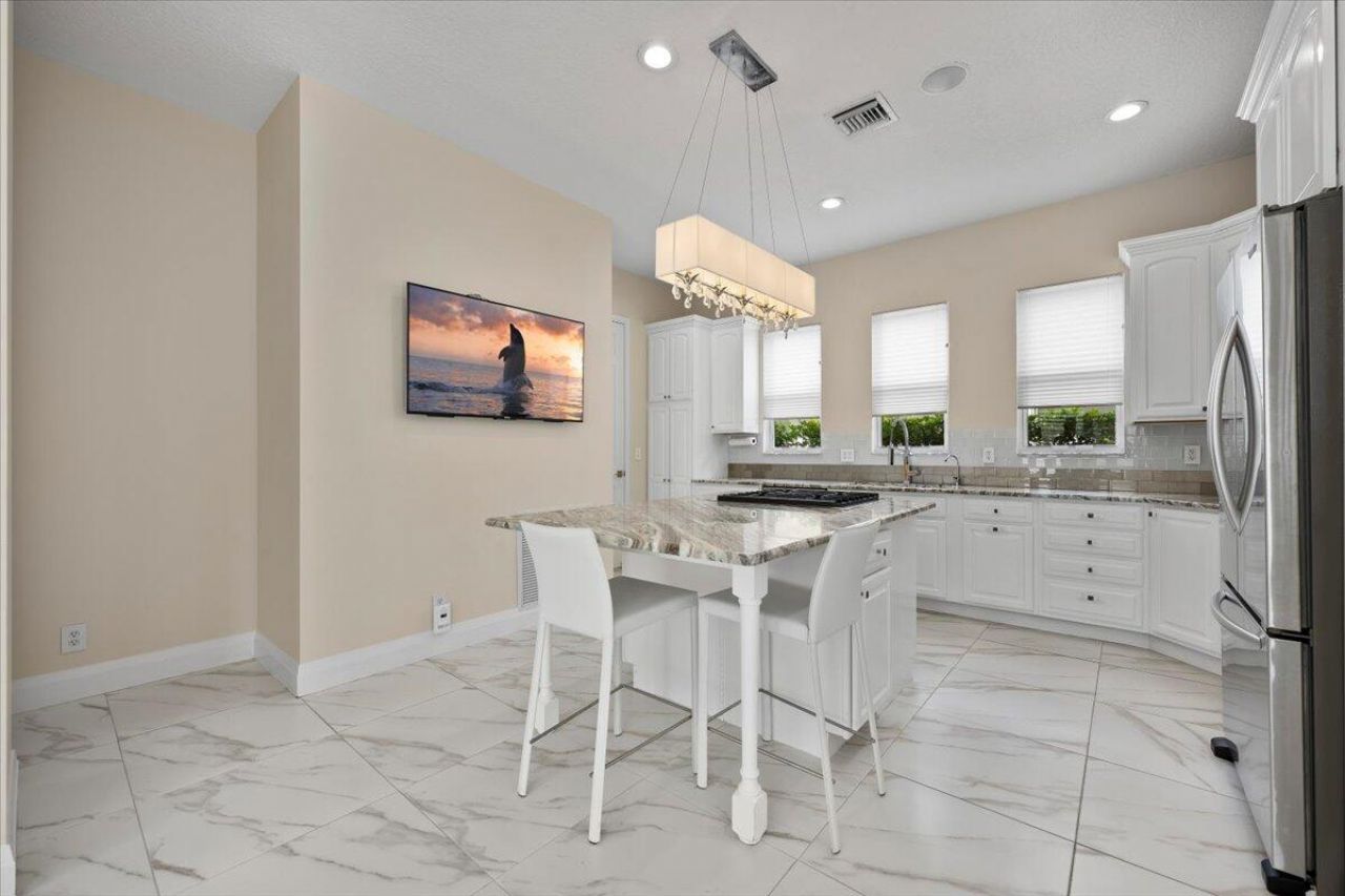 208 Glacier Street, Palm Beach Gardens, FL 33410 Photo