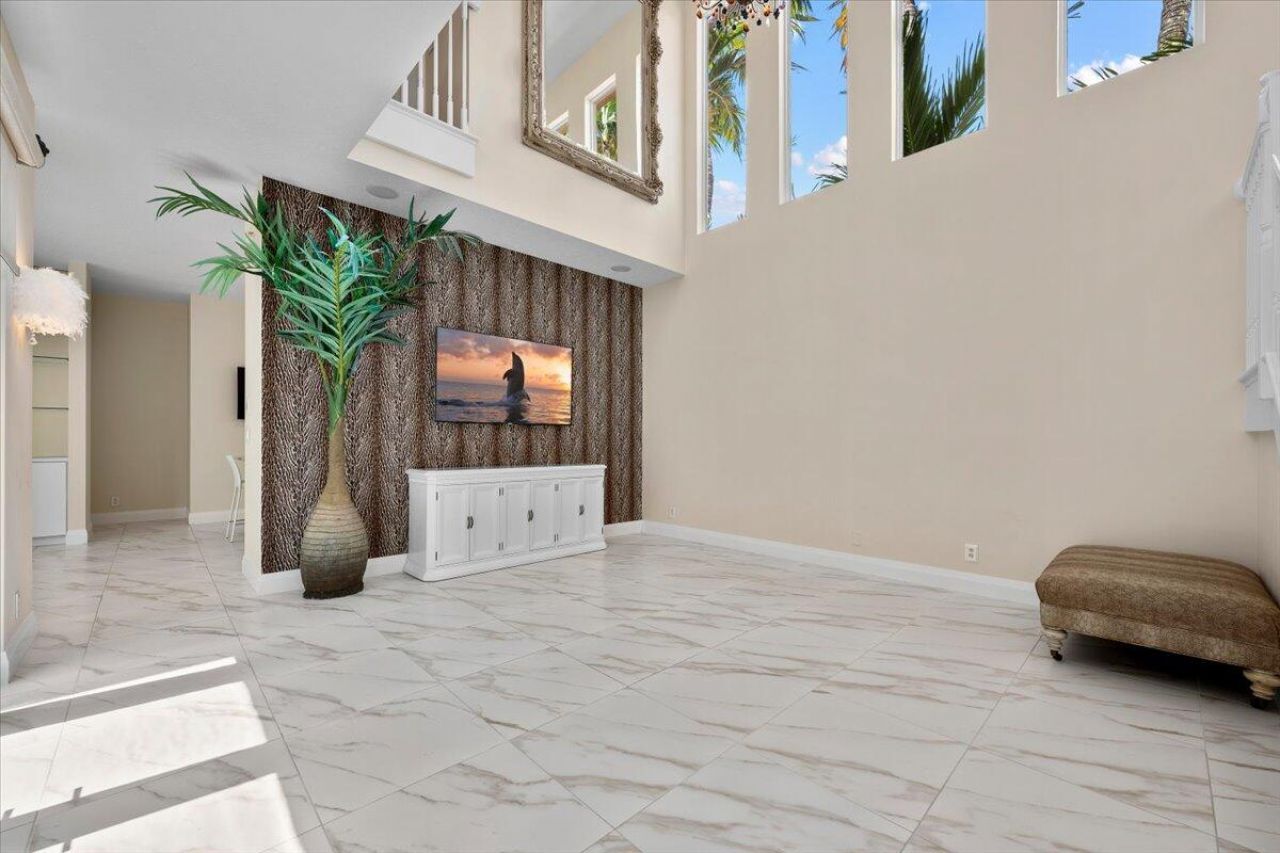 208 Glacier Street, Palm Beach Gardens, FL 33410 Photo