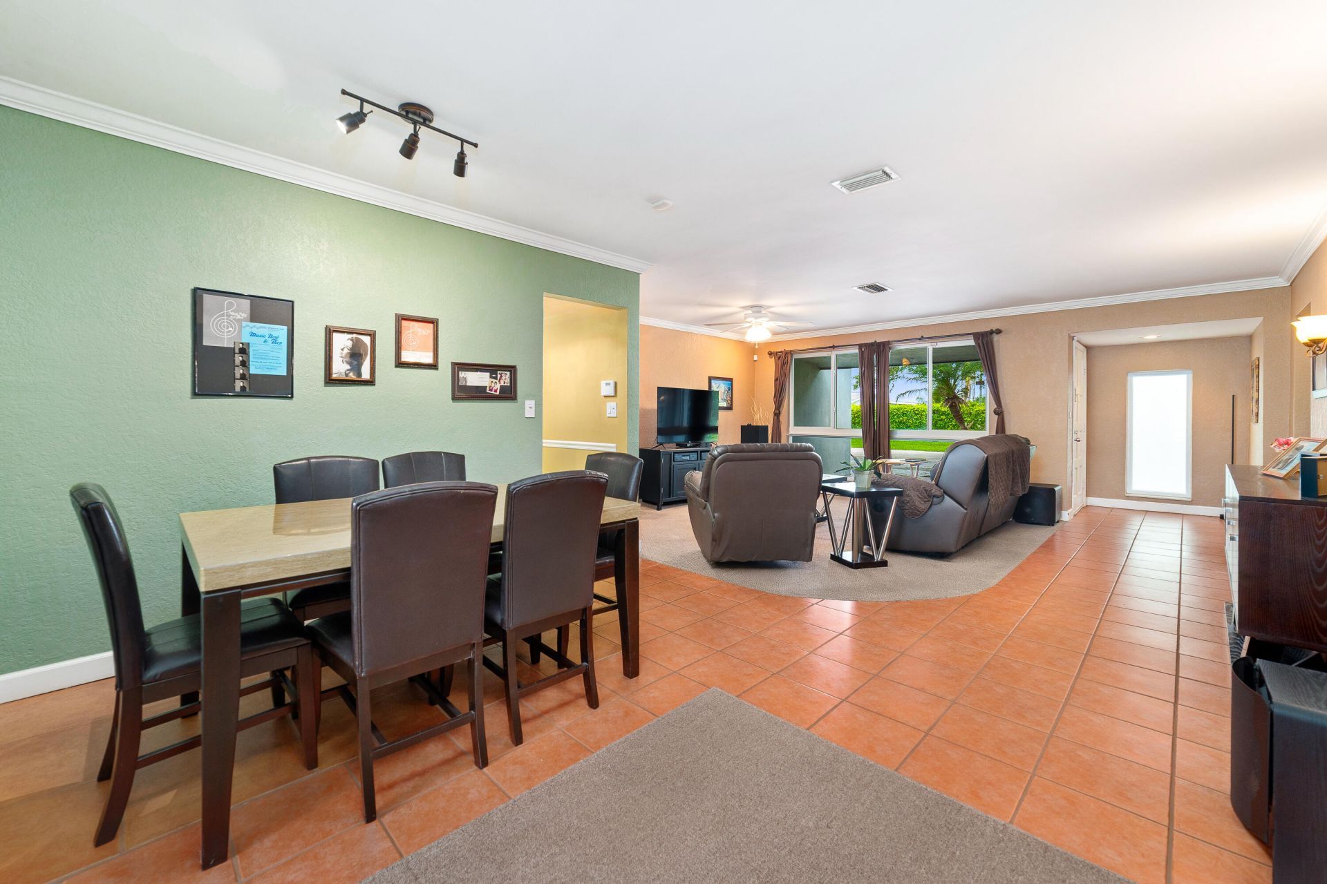 10578 NW 3 Street, Plantation, FL 33324 Photo