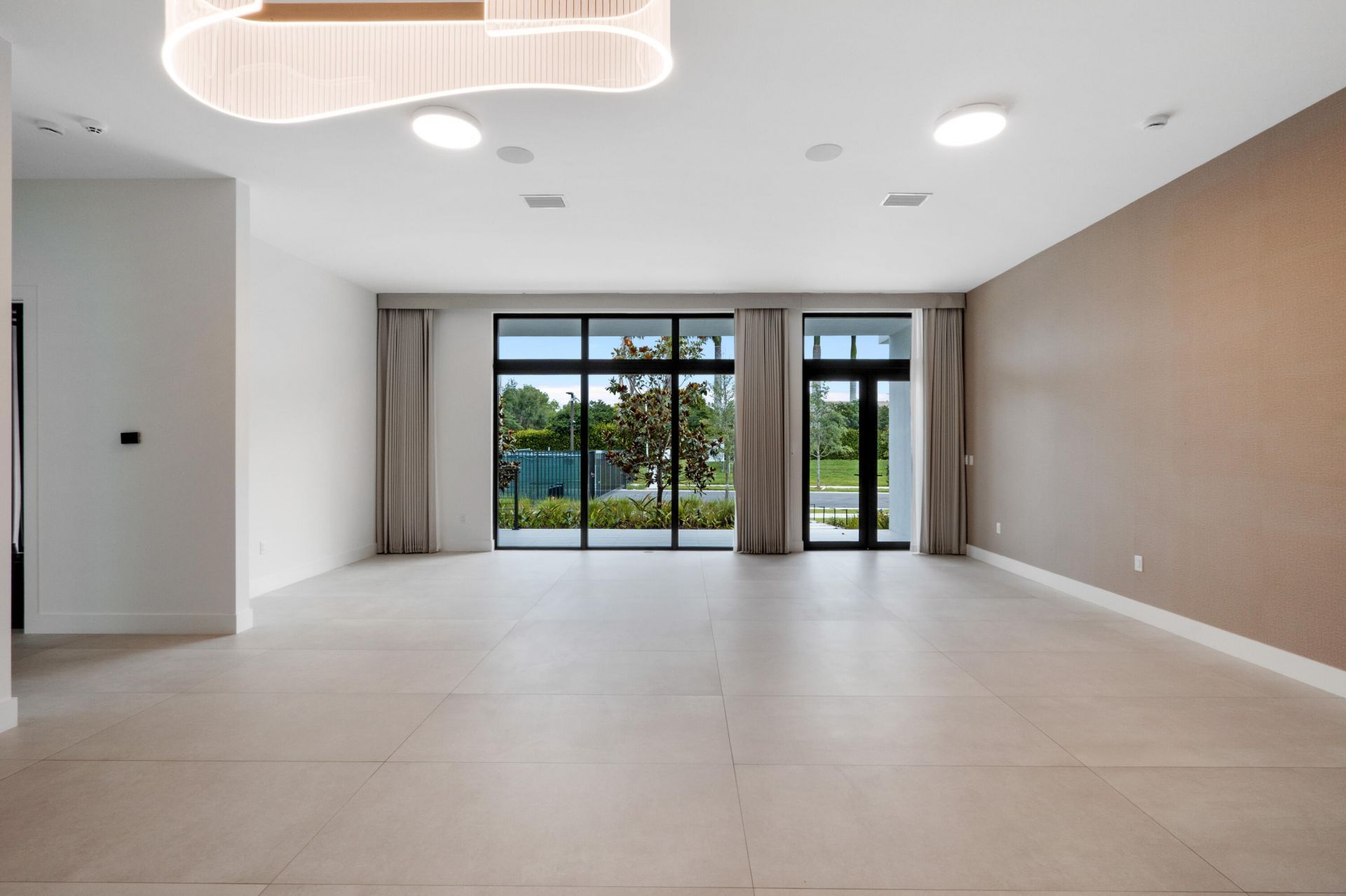 16788 Natures Way, Weston, FL 33326 Photo