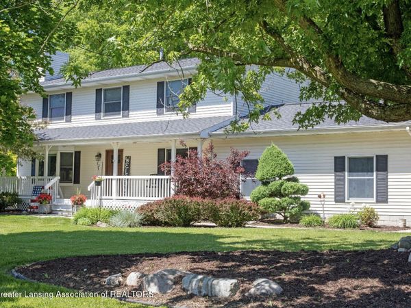 9374 W Scenic Lake Drive, Laingsburg, MI 48848