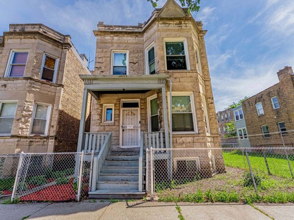 3535 W Walnut Street , Unit 2, Chicago, IL 60624