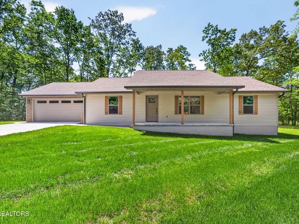 1146 Natchez Trace , Crossville, TN 38572