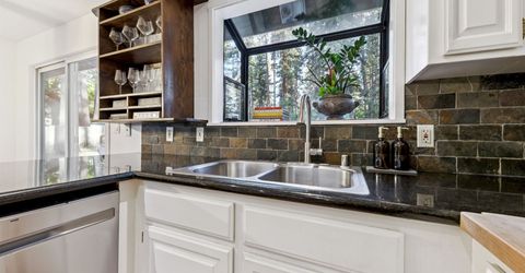 10895 Jeffrey Pine Road, Truckee, CA 96161 Photo