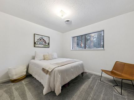 10895 Jeffrey Pine Road, Truckee, CA 96161 Photo