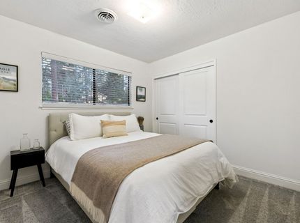 10895 Jeffrey Pine Road, Truckee, CA 96161 Photo