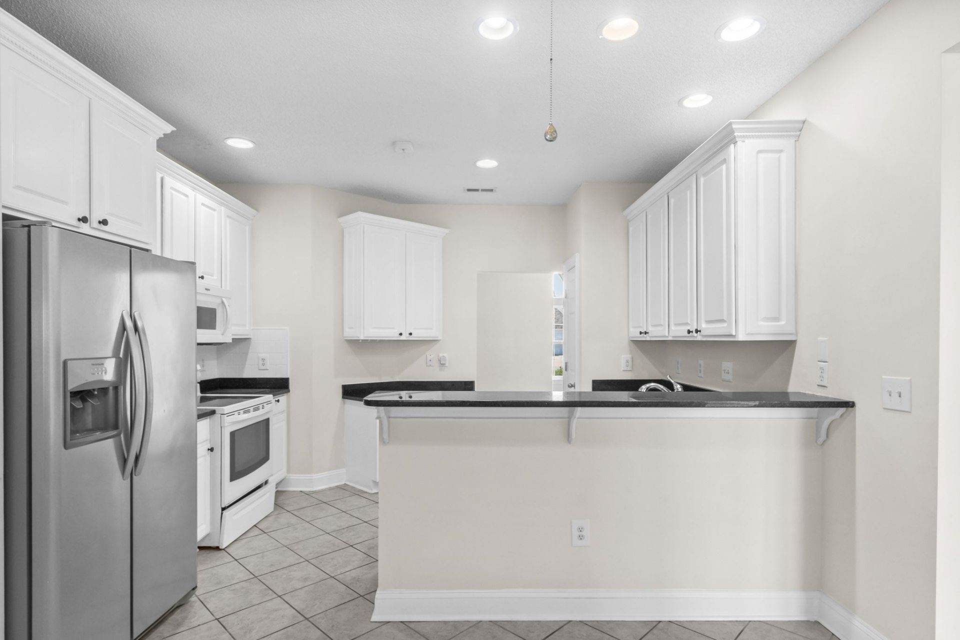 1911 Deerfield Ave.  Photo 17
