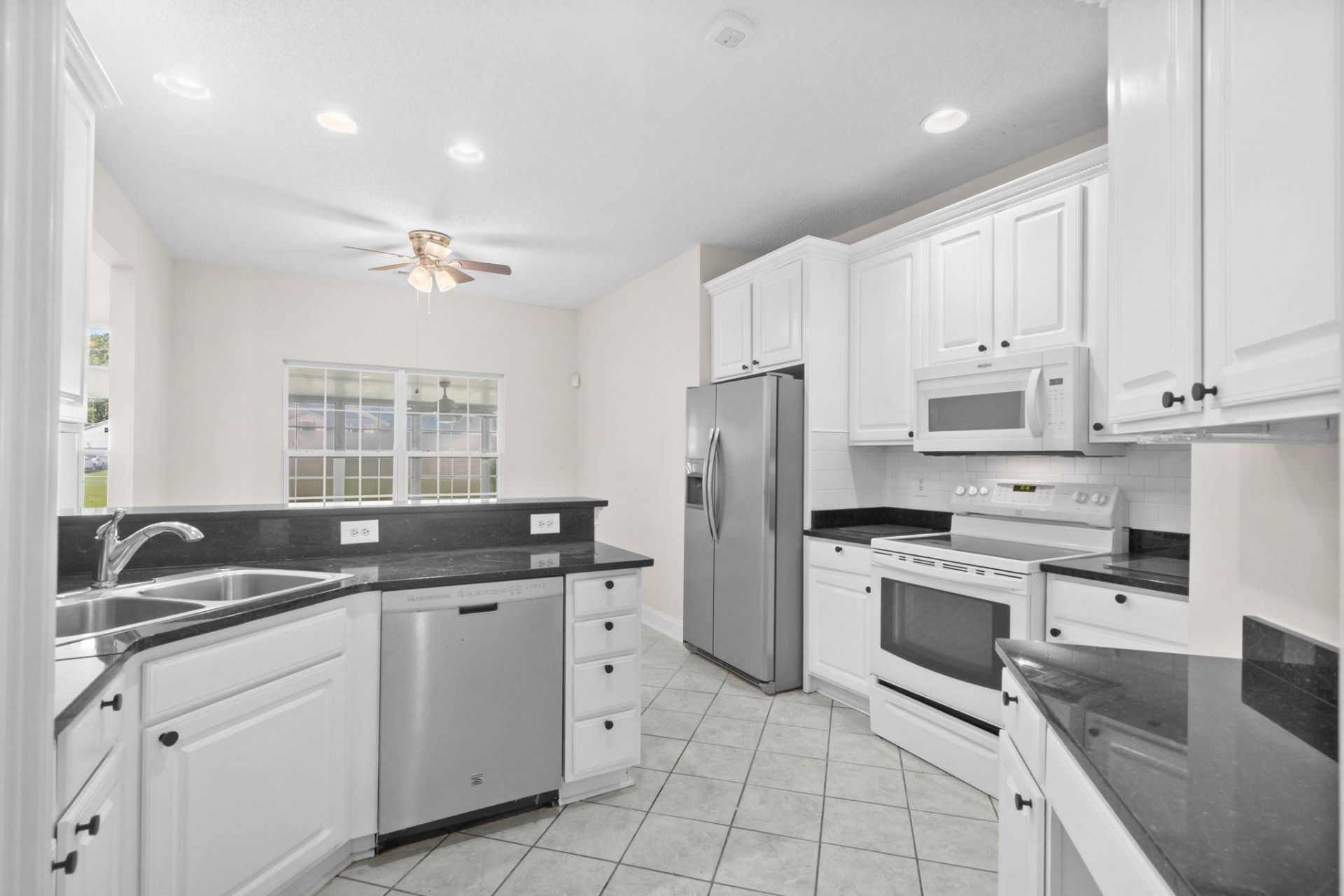 1911 Deerfield Ave.  Photo 20