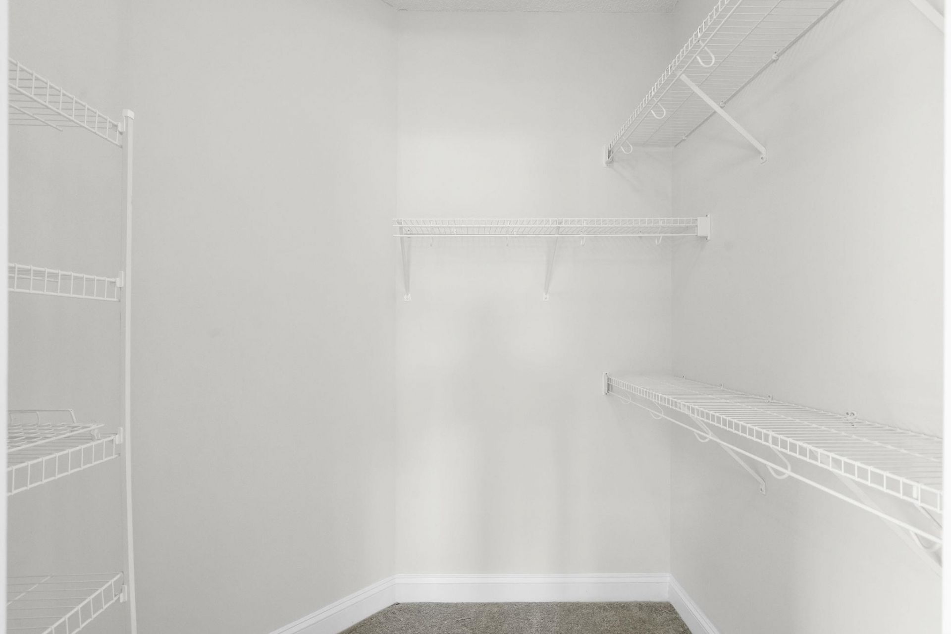 1911 Deerfield Ave.  Photo 31