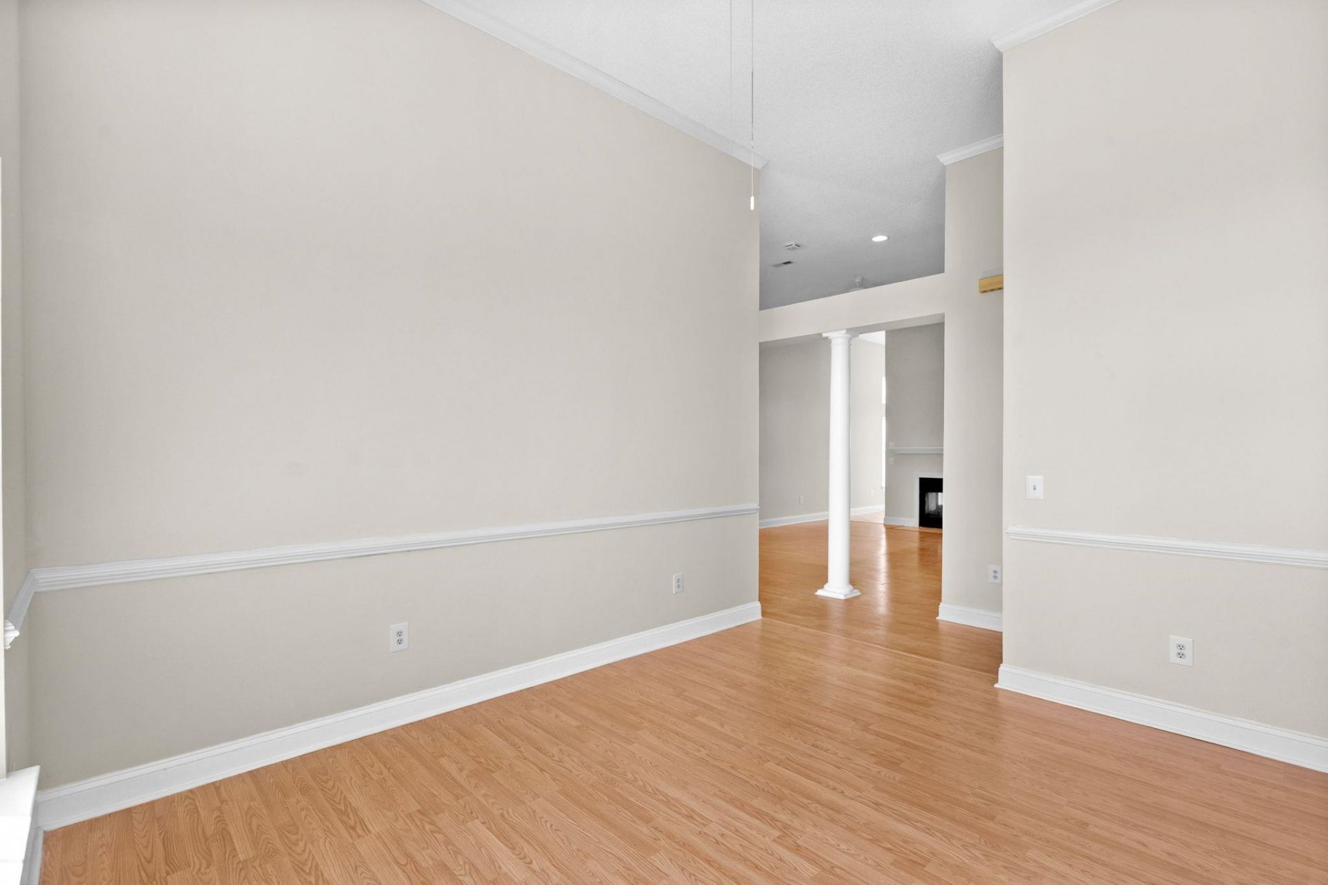 1911 Deerfield Ave.  Photo 7