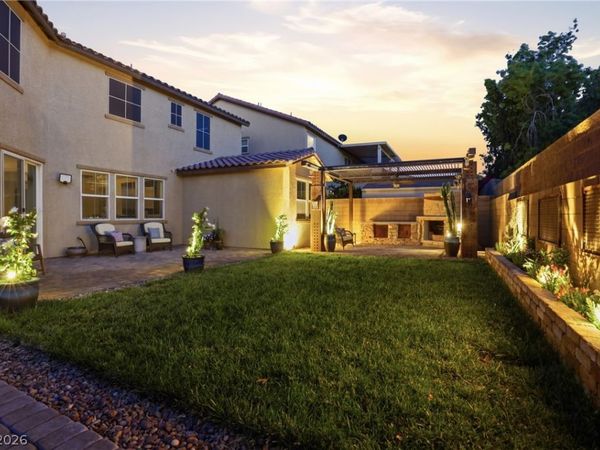 717 Coastal Lagoon Street, Henderson, NV 89002