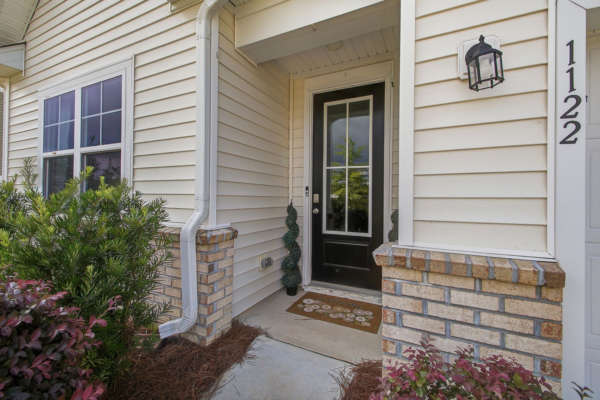 1122 Wading Point Boulevard Photo 6