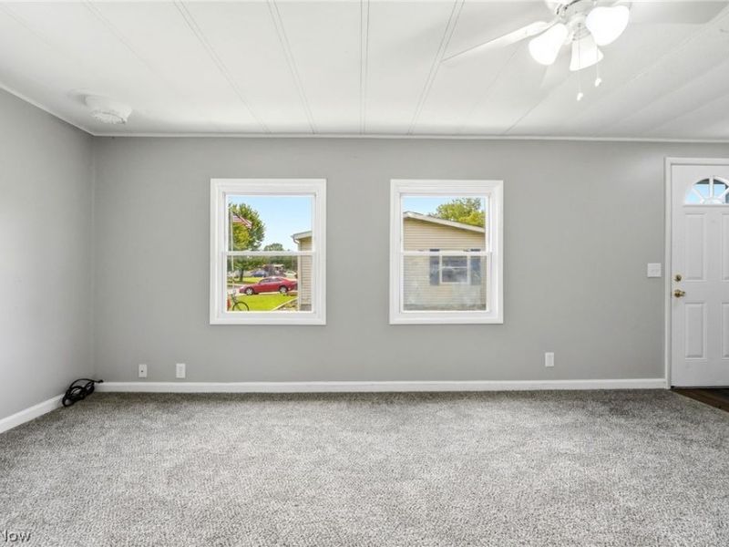490 Arabian Court , Lagrange, OH 44050 Photo 7