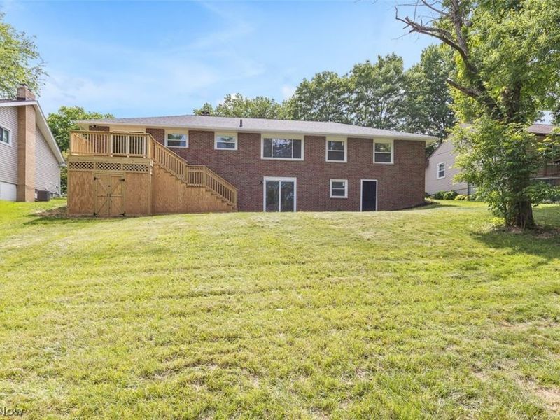 2429 Thurmont Road, Akron, OH 44313 Photo 4
