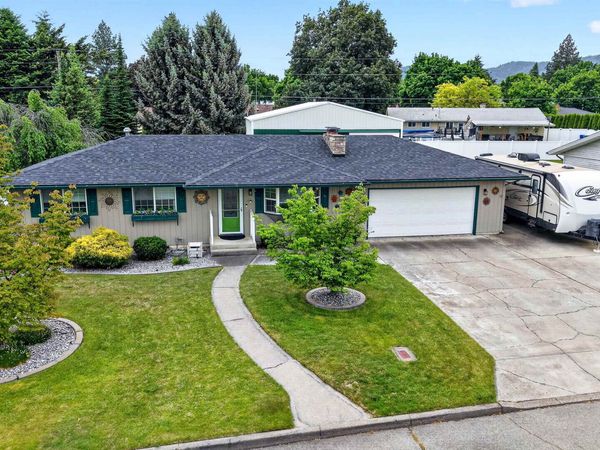 11922 25TH Ave, Spokane Valley, WA 99206