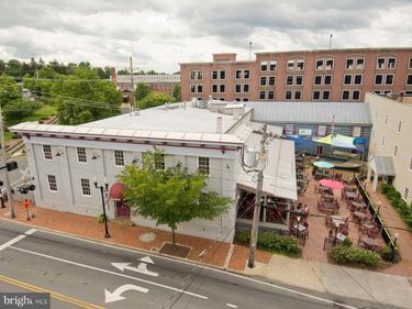 125 E. Piccadilly Street, Winchester, VA 22601