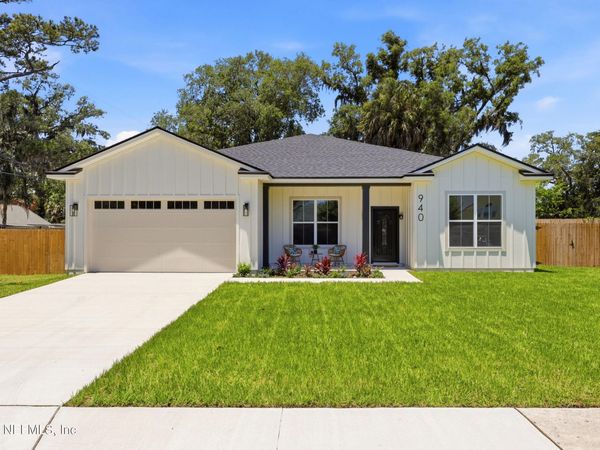 940 ANNA Avenue, Orange Park, FL 32073