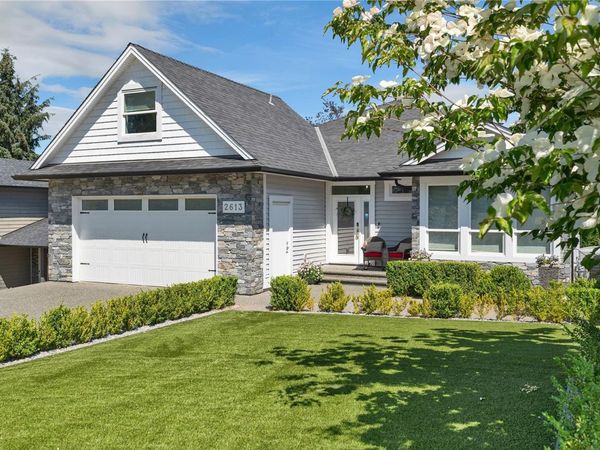 2613 Sunderland Rd , Campbell River, BC V9H 0C9