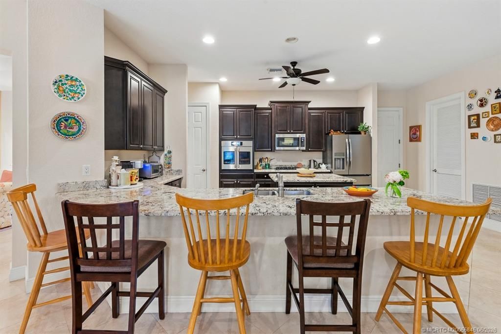 7664 SE Belle Maison Drive , Stuart, FL 34997 Photo