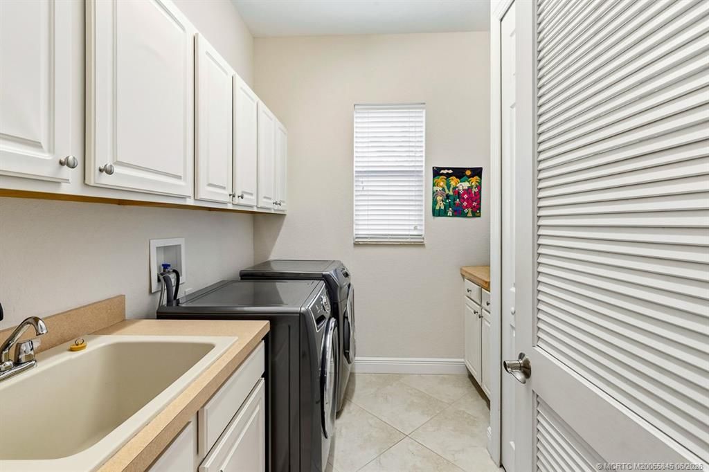 7664 SE Belle Maison Drive , Stuart, FL 34997 Photo