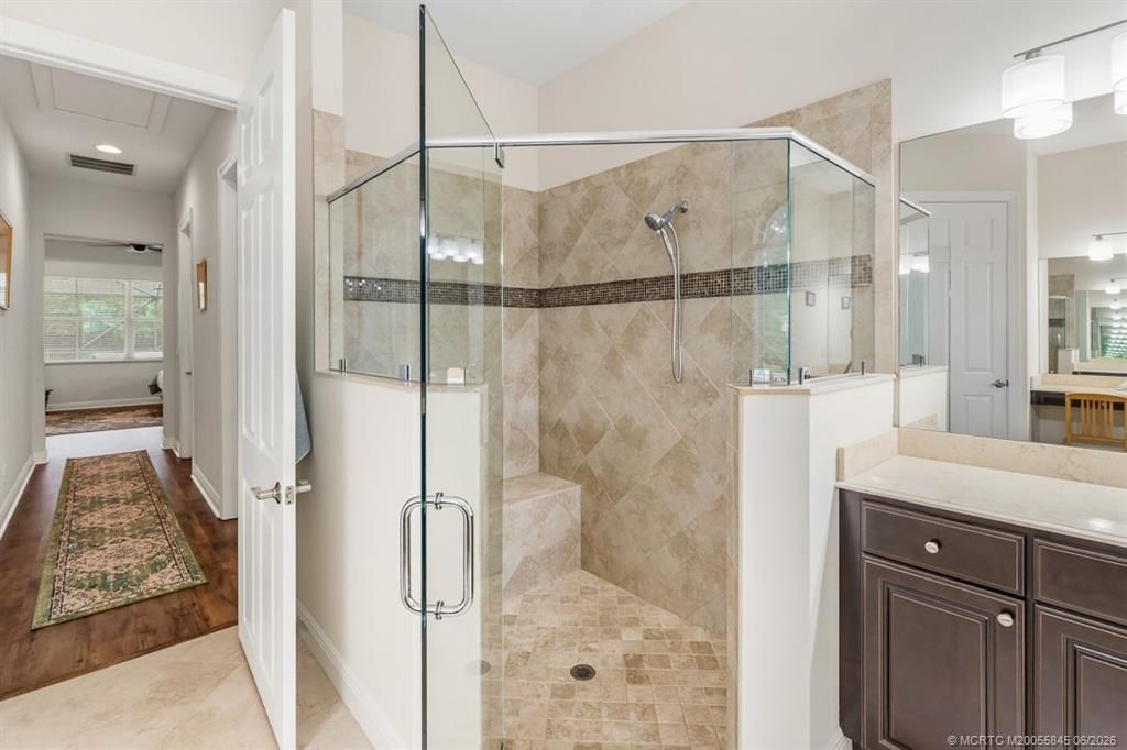7664 SE Belle Maison Drive , Stuart, FL 34997 Photo