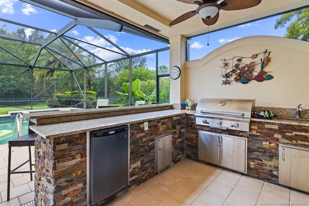 7664 SE Belle Maison Drive , Stuart, FL 34997 Photo