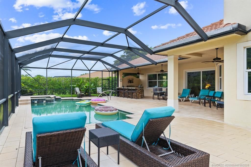 7664 SE Belle Maison Drive , Stuart, FL 34997 Photo