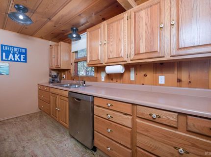 1069 Los Angeles Avenue, Unit 29, South Lake Tahoe, CA 96150 Photo