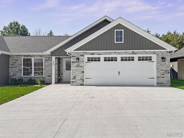 1553 Hickory Landing , De Soto, MO 63020