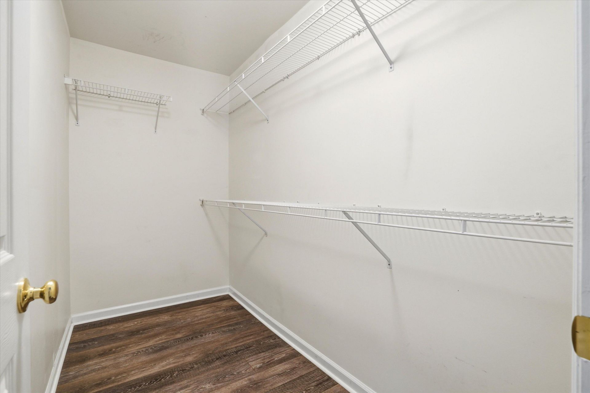 1152 Willoughby Lane Photo 30