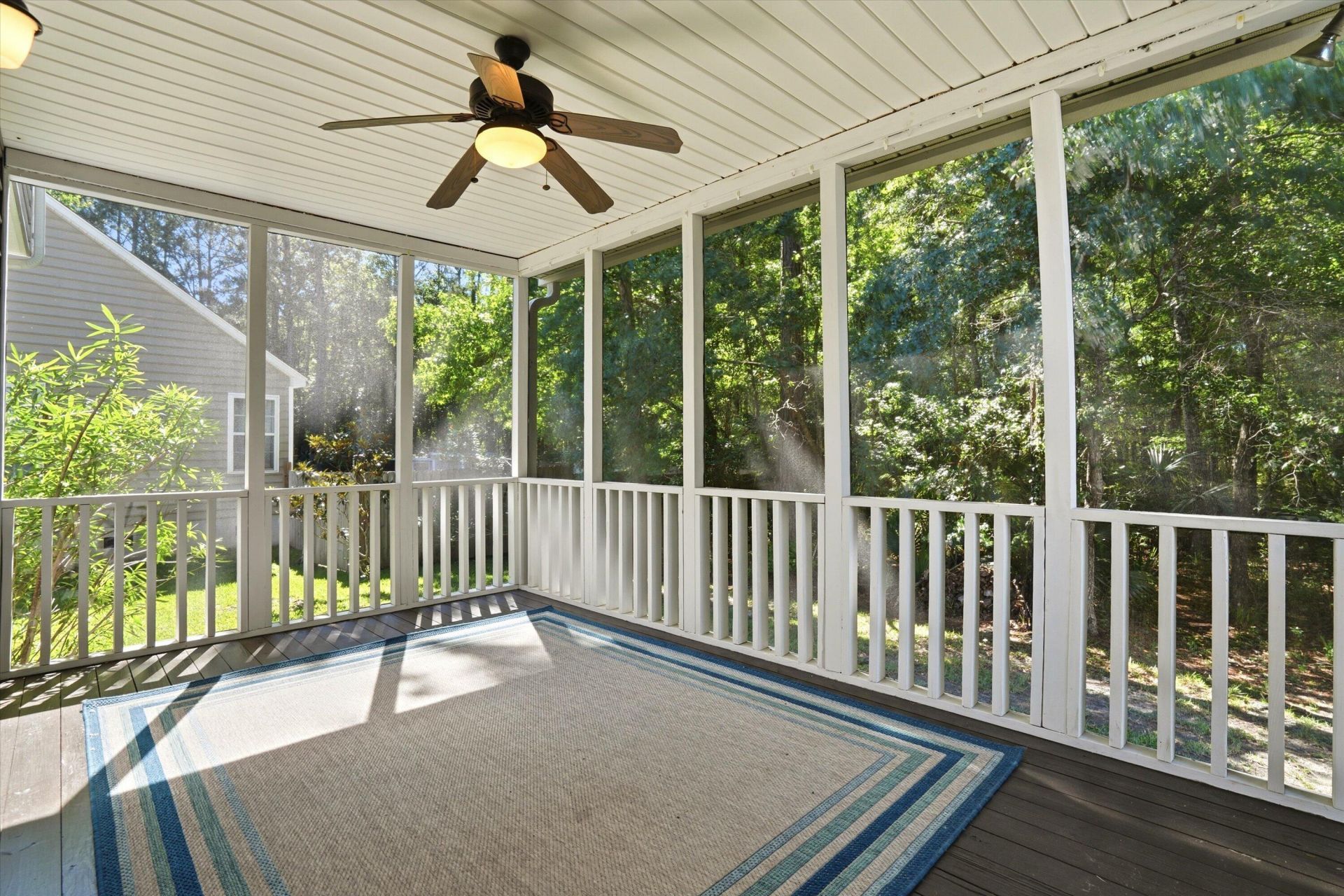 1152 Willoughby Lane Photo 36