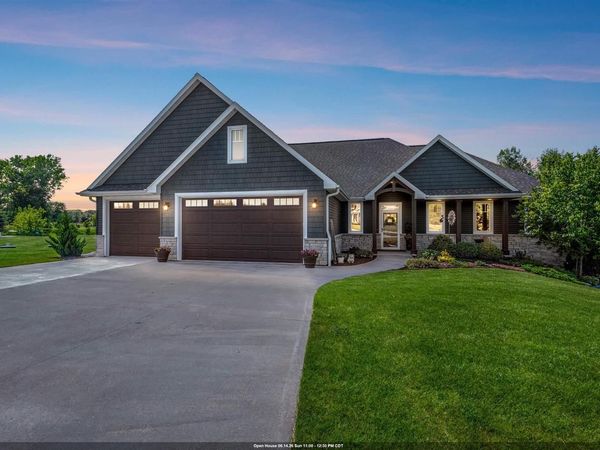 W7500 CROSS COUNTRY LANE, Hortonville, WI 54944