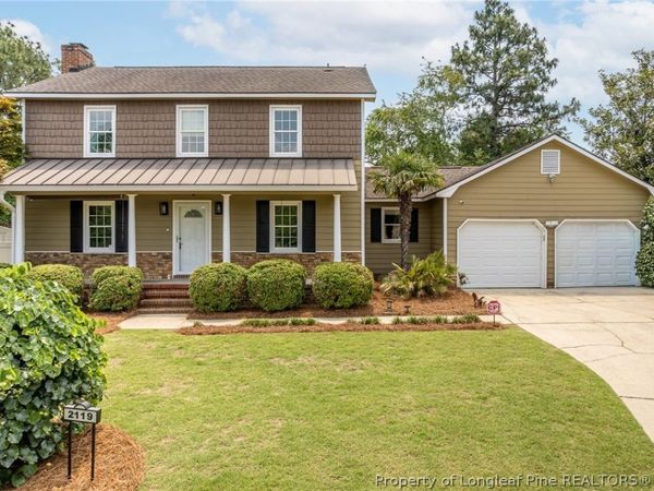 2119 Hollyridge Place, Fayetteville, NC 28304