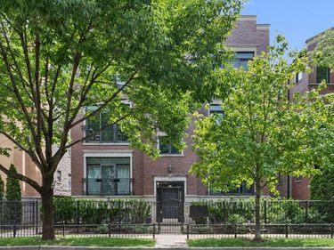 4831 N Winthrop Avenue, Unit 3S, Chicago, IL 60640