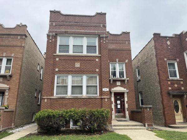 5126 W Cullom Avenue , Unit G, Chicago, IL 60641