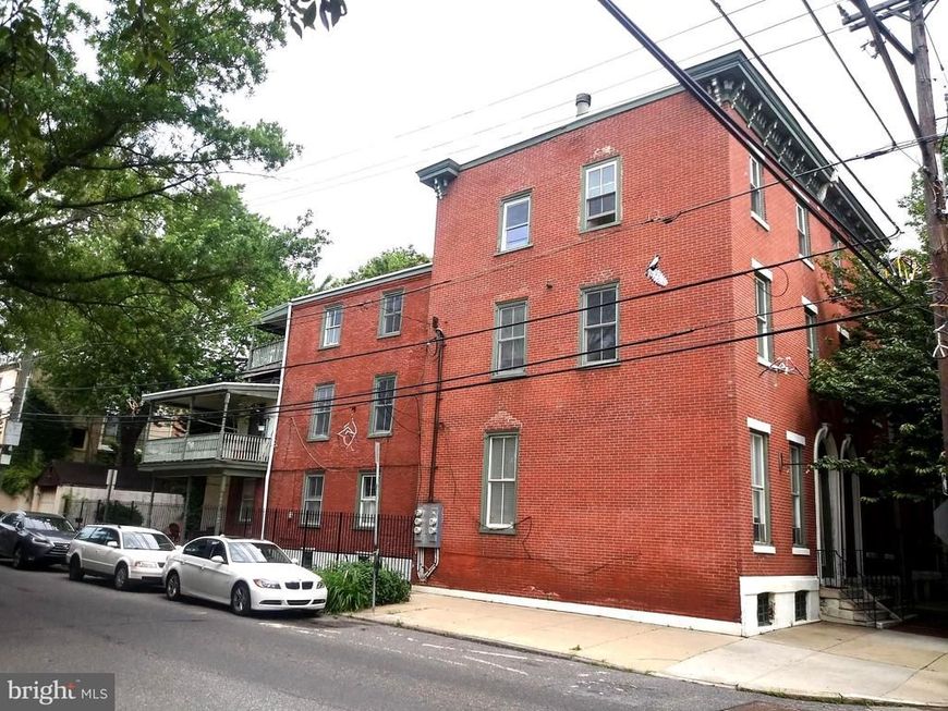 2043 Mount Vernon Street, Unit 4, Philadelphia, PA 19130 Main Photo