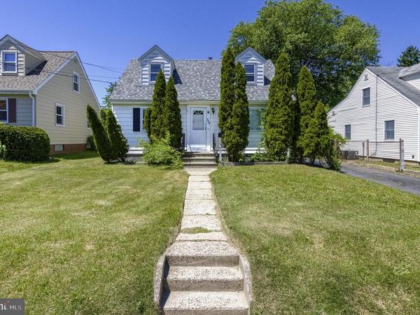 189 REGINA AVENUE, HAMILTON, NJ 08619