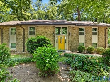 9024 Anbern Drive, North Chesterfield, VA 23235