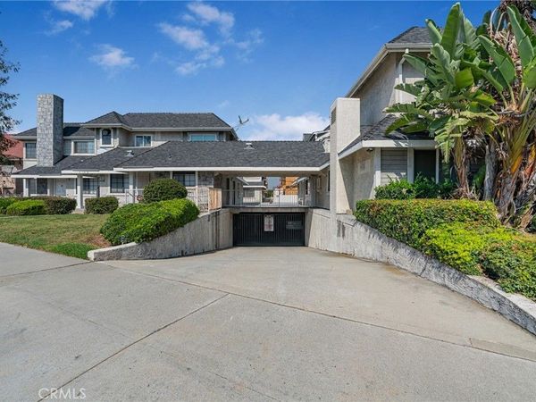 114 N Atlantic #B Boulevard, Unit B, Alhambra, CA 91801