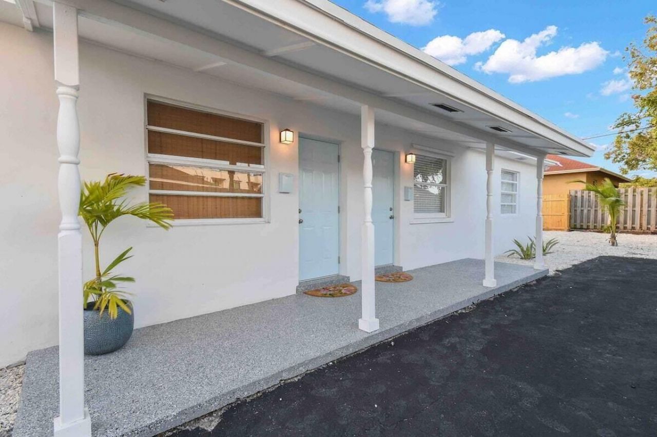 427 Conniston Road, Unit B, West Palm Beach, FL 33405 Photo