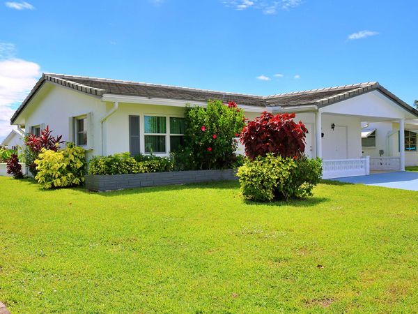 5715 NW 84th Terrace, Tamarac, FL 33321