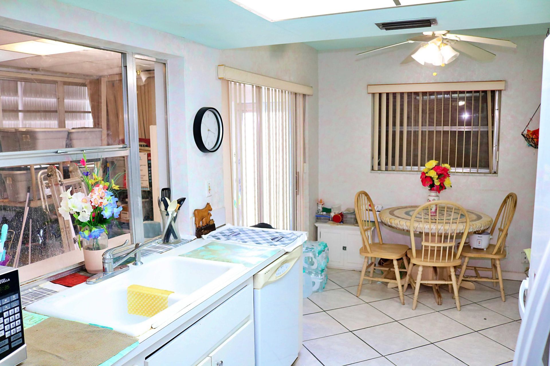 5715 NW 84th Terrace, Tamarac, FL 33321 Photo