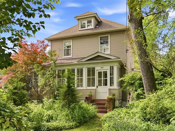 149 Maple Avenue, Westbury, NY 11590