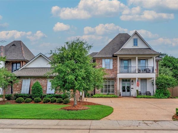 110 Overbrook Lane , Bossier City, LA 71111