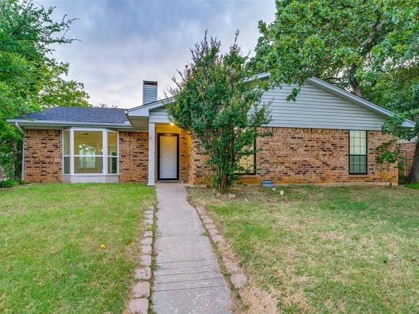 1434 Wildvalley Drive , Lewisville, TX 75067