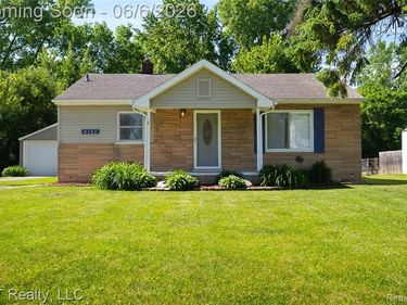 4152 Leith Street, Burton, MI 48509
