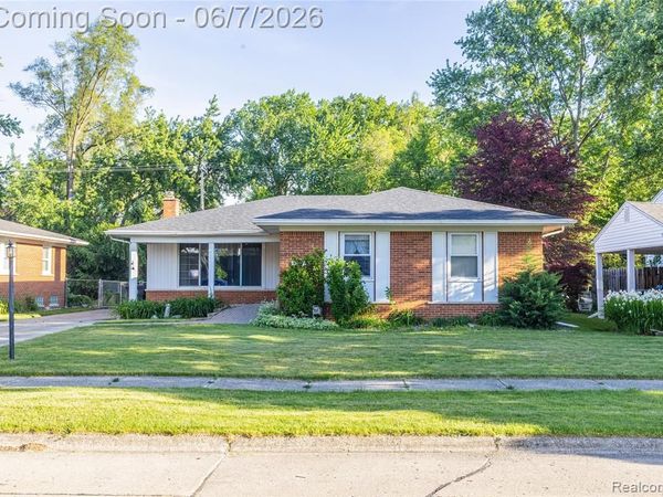 29447 Ravine Drive, Livonia, MI 48152