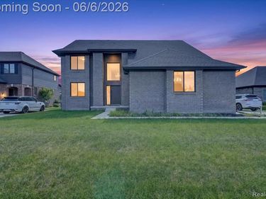 54598 Deadwood Lane, Shelby Twp, MI 48316