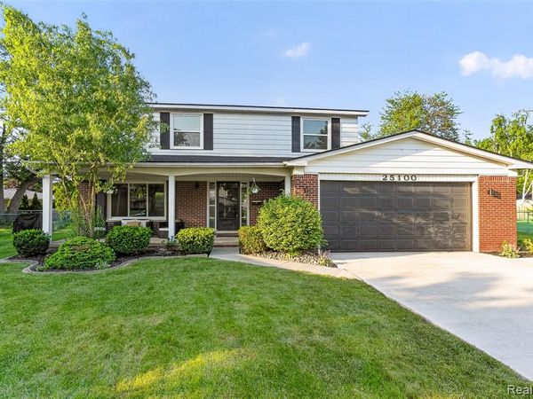25100 Melody Street, Taylor, MI 48180