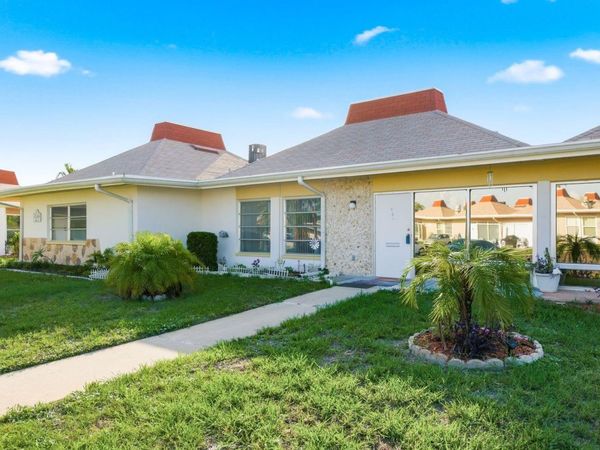 4344 TAHITIAN GARDENS CIRCLE , Unit B, HOLIDAY, FL 34691
